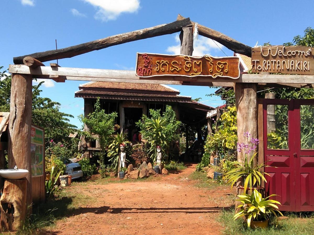 Ratanak Tep Rithea Homestay Banlung 外观 照片