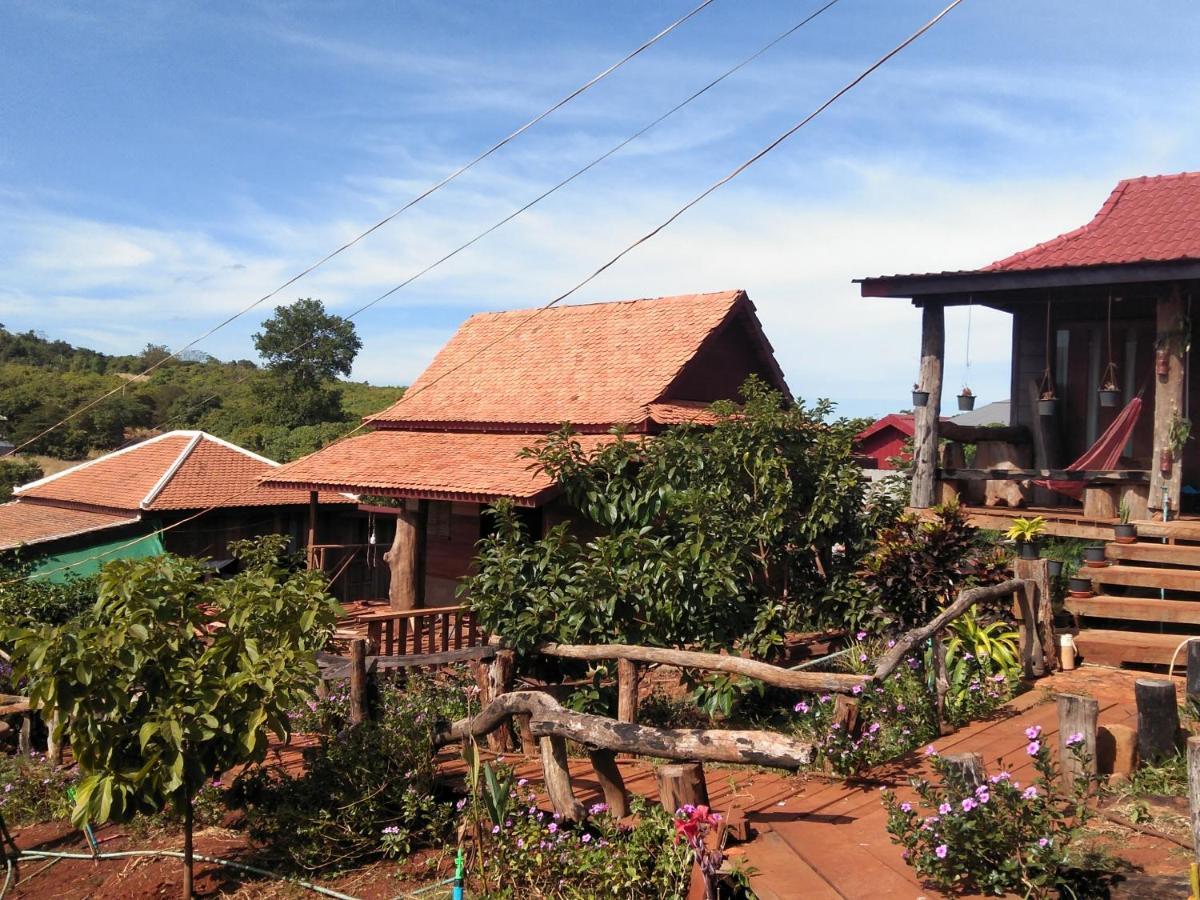 Ratanak Tep Rithea Homestay Banlung 外观 照片