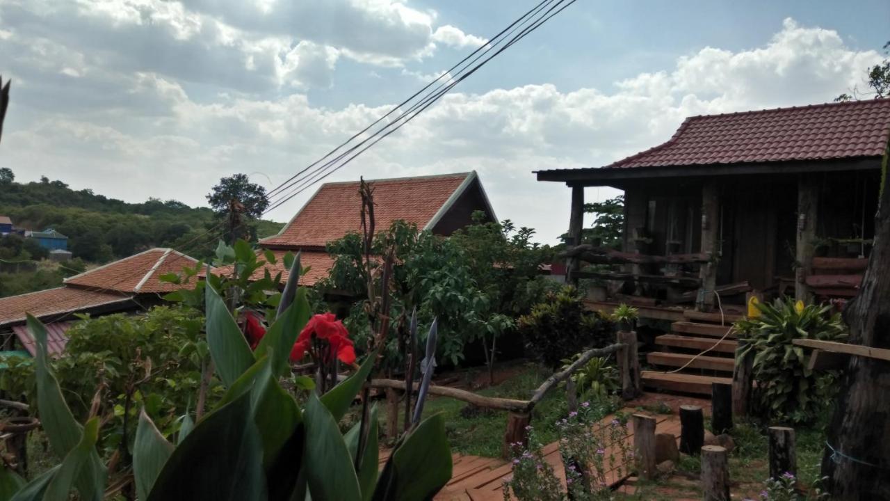 Ratanak Tep Rithea Homestay Banlung 外观 照片